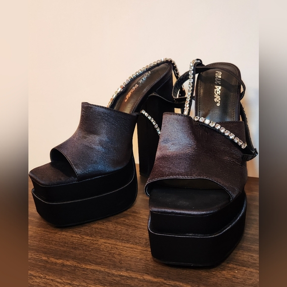 Public Desire size 9 black heels - Picture 2 of 6